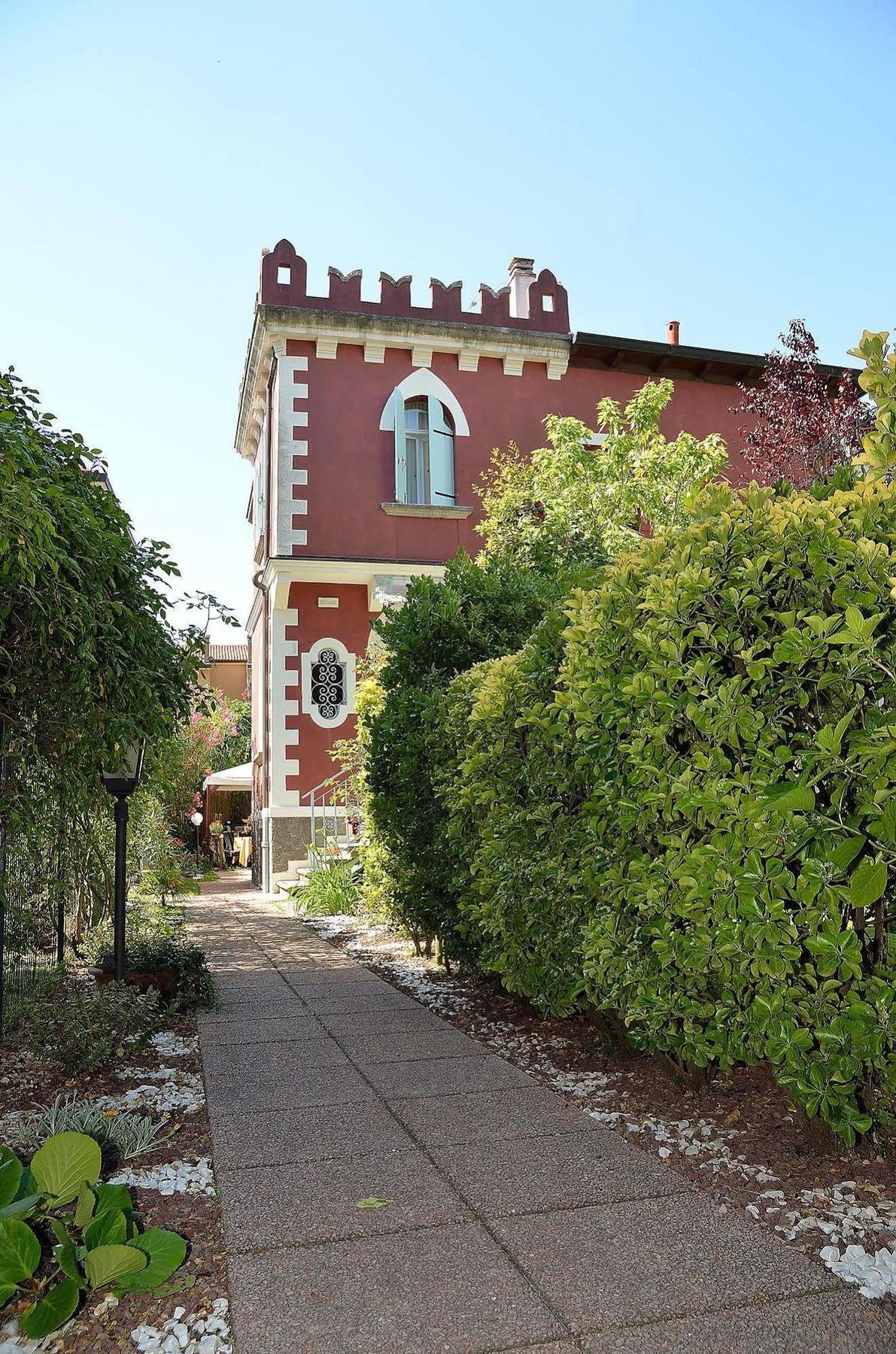 Villa Angelica Venedig-Lido Exteriör bild